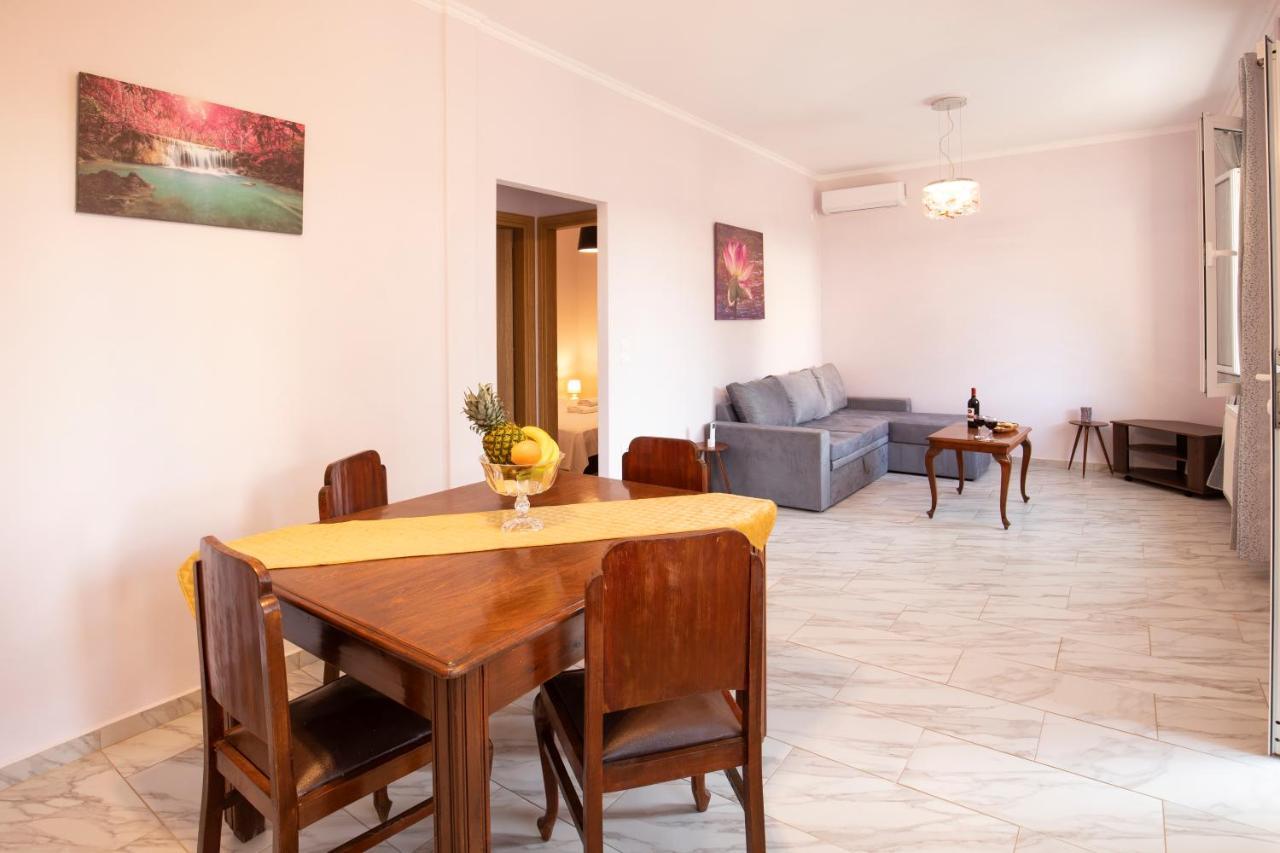 Fotini Holiday home *